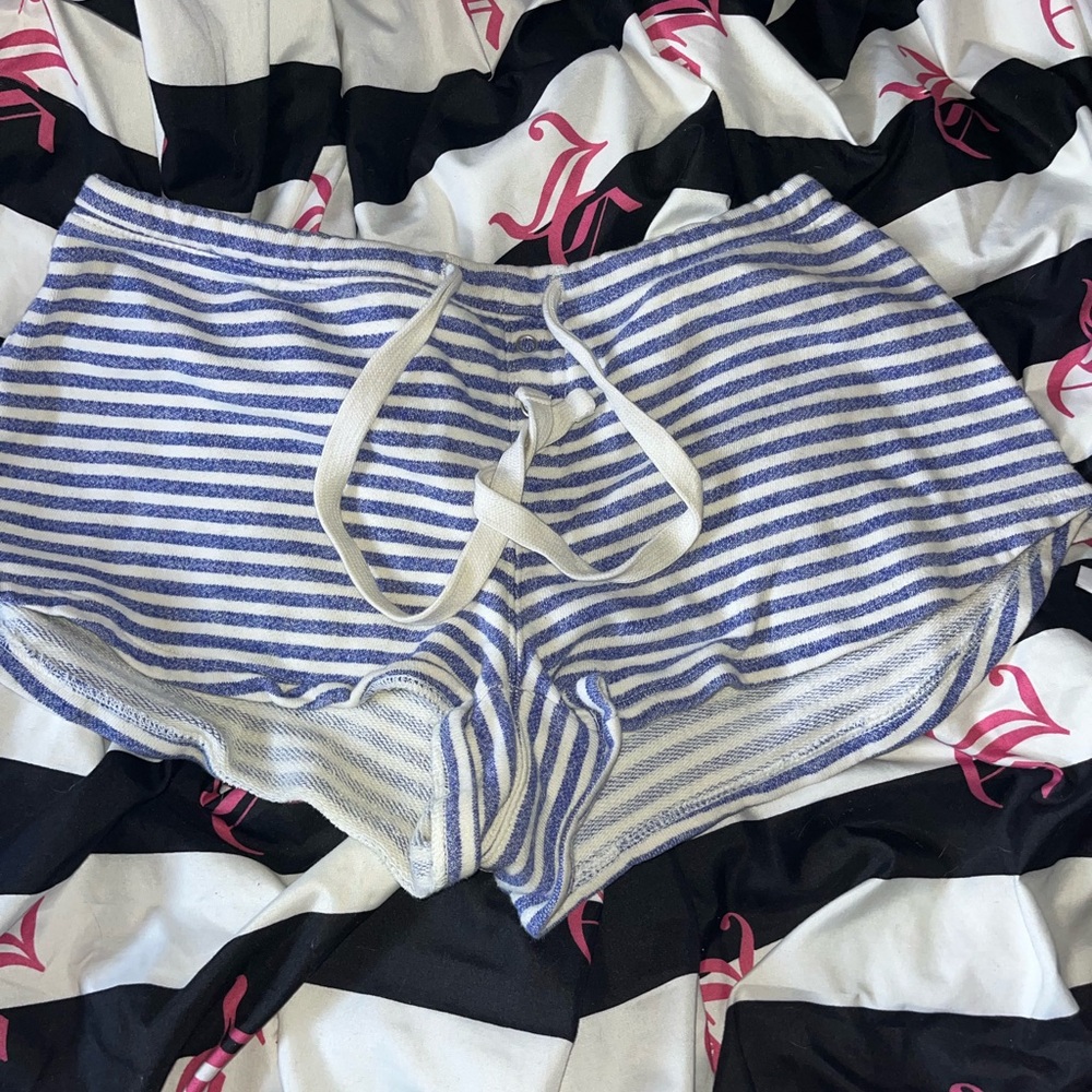 GAP Blue and White Knit Shorts